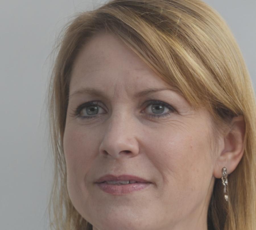 Elena Martínez, Directora Creativa